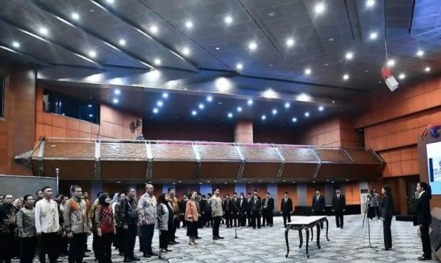 Meutya Hafid Lantik 58 Pejabat Baru Kemkomdigi, Tegaskan Kinerja Harus Berdampak Nyata bagi Masyarakat