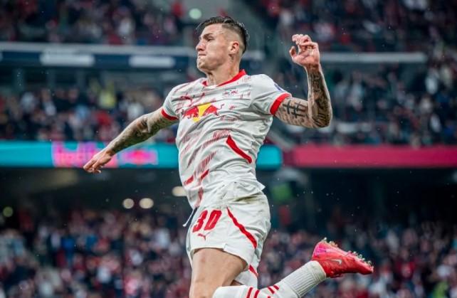 Manchester United dan Newcastle Bersaing Ketat Dapatkan Benjamin Sesko, Keputusan Final Segera Diumumkan