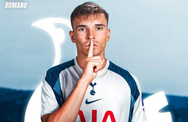 Joao Palhinha Resmi Dipinjam Tottenham dari Bayern Muenchen hingga Akhir Musim 2025/2026