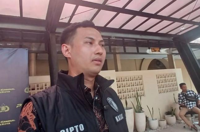 Polisi Selidiki Kematian Perempuan Usai Pesta Miras di Kediri, CCTV dan Sisa Minuman Disita