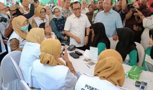 Menko PMK Pastikan Kesehatan Pelajar Terjamin Lewat Program Cek Kesehatan Gratis di Sekolah