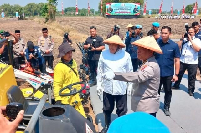 Polri Apresiasi Peran Pesantren dalam Ketahanan Pangan, Jatim Jadi Percontohan Nasional Penanaman Jagung