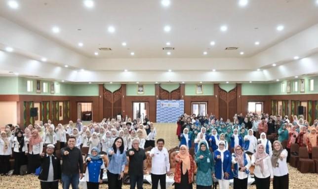 Diskominfo Kalsel Latih Ratusan Perempuan Kuasai Teknologi AI Lewat Program HerTech