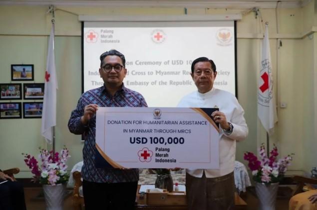 PMI Salurkan Bantuan USD 100.000 untuk Myanmar Red Cross Society Lewat KBRI Yangon