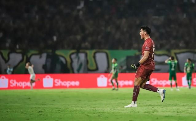 Gol Telat Norberto Ezequiel Vidal Bawa PSIM Kalahkan Persebaya di Laga Pembuka