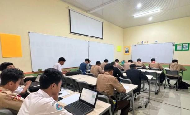 Perdebatan TKA dan Kompetisi KENAL TKA: Membangun Mental Tangguh Siswa untuk Persaingan Global