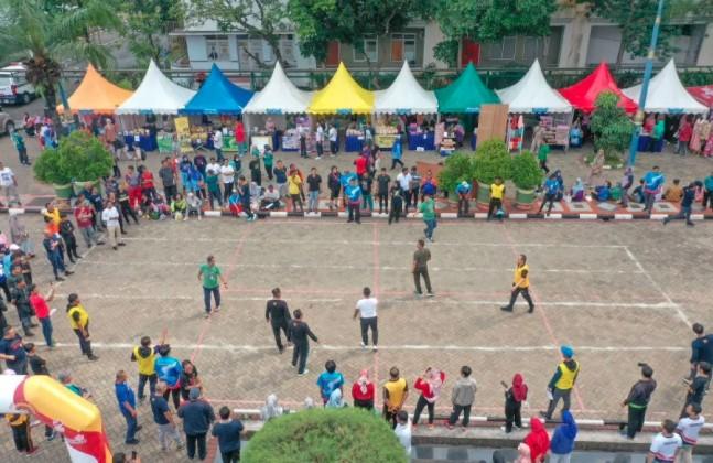HUT ke-80 RI, Pemprov DKI Gelar Lomba Permainan Tradisional Betawi di Setu Babakan