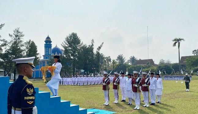 76 Calon Paskibraka Latihan Gabungan Terakhir Jelang HUT ke-80 RI
