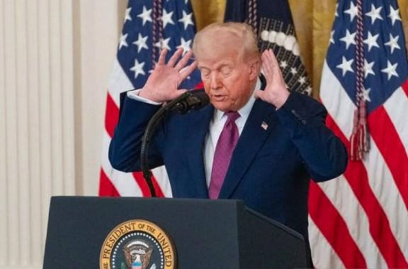 Trump Perpanjang Gencatan Perang Tarif dengan China Selama 90 Hari