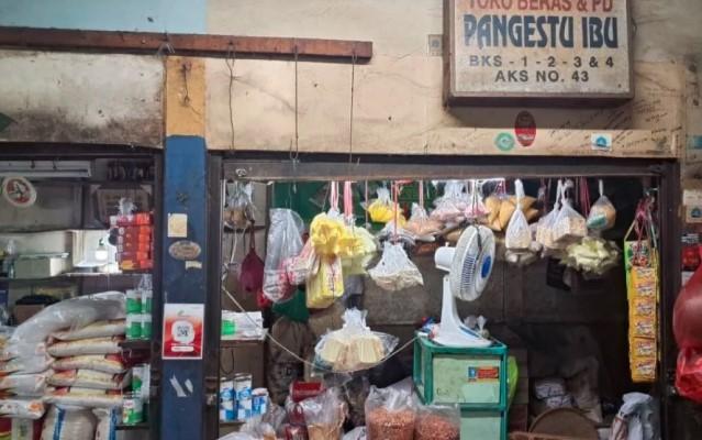 Harga Beras Stabil Pascapenyesuaian HPP, Pedagang Keluhkan Sepinya Pembeli