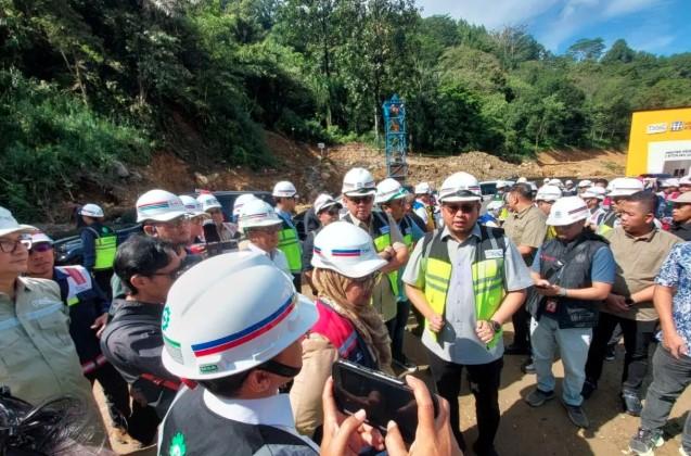 Proyek Flyover Sitinjau Lauik Masih Sesuai Jadwal, Andre Rosiade: Hadiah Kemerdekaan 2027 untuk Ranah Minang