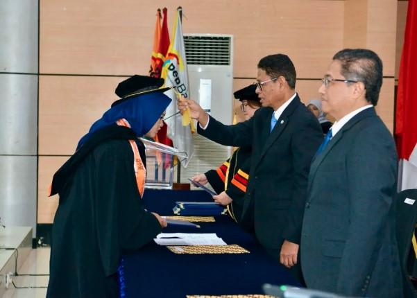 Wamen ESDM Dorong Lulusan PEP Bandung Jadi Agen Hilirisasi dan Inovasi Energi Nasional