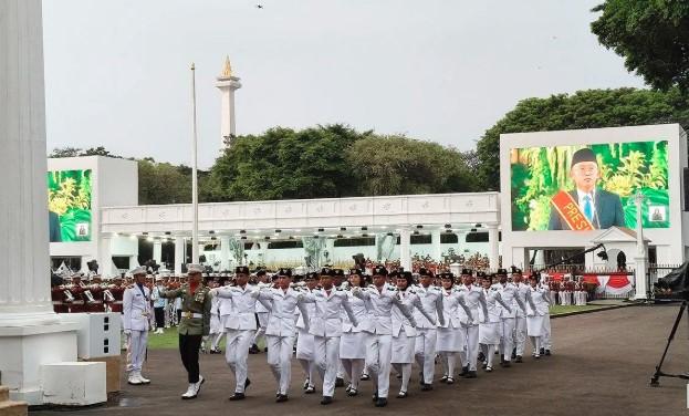 Rangkuman Humaniora: Gladi Upacara HUT RI Rampung, MBG Capai 15 Juta Penerima, hingga Kontroversi Ajaran Masuk Surga Berbayar