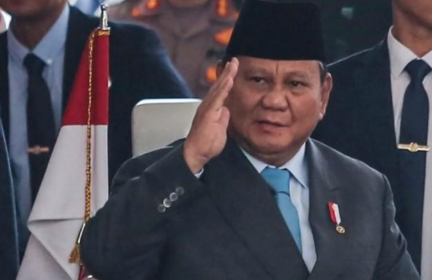 Presiden Prabowo dan Wapres Gibran Hadiri Sidang Tahunan MPR dengan Jas Formal, Berbeda dari Gaya Busana Adat Era Jokowi