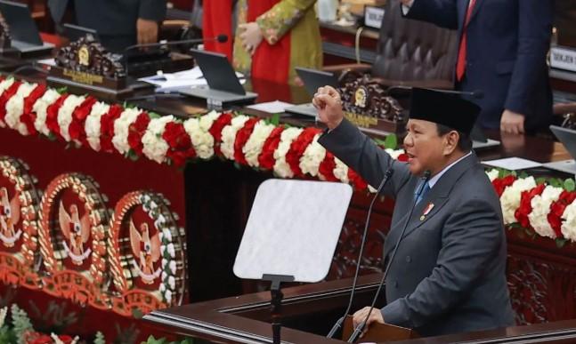 Presiden Prabowo Soroti Kejanggalan Ekonomi dalam Pidato Kenegaraan: “Negara Sawit Kok Minyak Goreng Langka?”