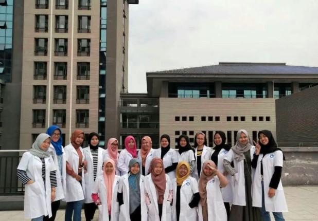 China Luncurkan “Visa K” Mulai Oktober 2025, Permudah Akses Profesional Muda Bidang Sains dan Teknologi