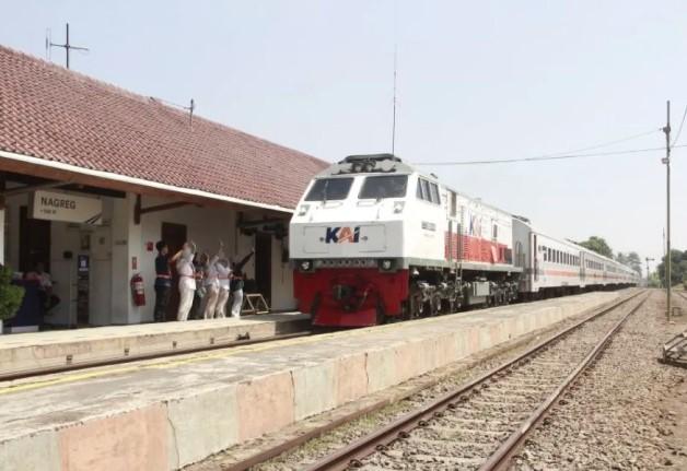Stasiun Nagreg Jadi Stasiun Tertinggi di Jawa dan Sumatera, Simpul Transportasi Penting di Pegunungan Priangan