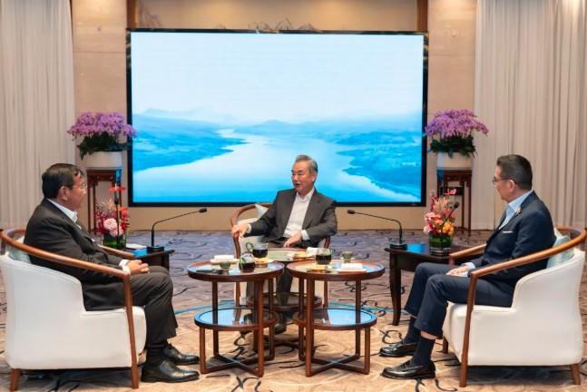 China Fasilitasi Kesepakatan Kamboja–Thailand untuk Pulihkan Perdamaian Perbatasan Lewat Diplomasi Teh di Yunnan