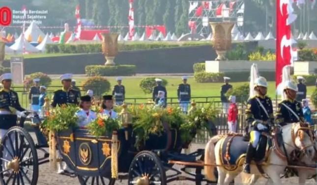 Kereta Kencana "Garuda Prabayaksa" Warnai Kirab HUT ke-80 RI, Simbol Kebangkitan dan Optimisme Nusantara