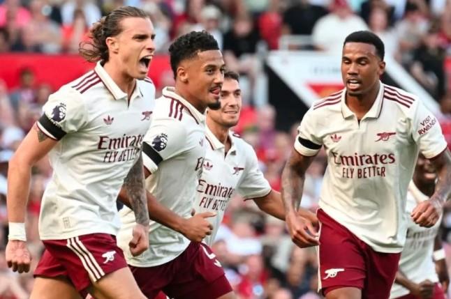 Arsenal Tekuk Manchester United 1-0 di Old Trafford pada Laga Perdana Liga Inggris