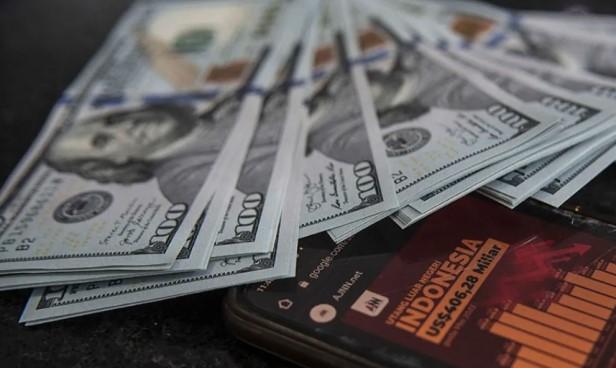 Rupiah Melemah ke Rp16.230 per Dolar AS, Pasar Waspadai Pidato Hawkish Jerome Powell dan Ketidakpastian Global