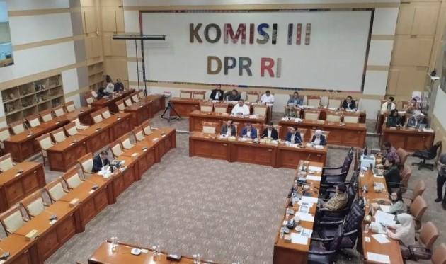 Calon Tunggal Hakim MK, Inosentius Samsul Janji Hindari Putusan Kontroversial dan Tegaskan Komitmen pada Keadilan Konstitusio