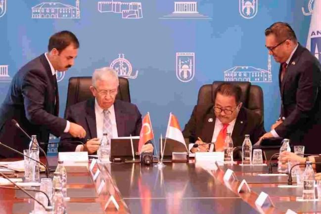 KBRI Ankara Siap Fasilitasi Kemitraan Strategis Jakarta–Ankara untuk Tingkatkan Layanan Kota