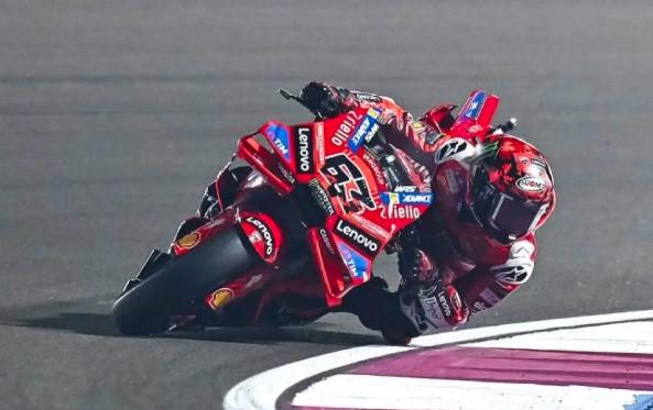 Pecco Bagnaia Keluhkan Masalah Pengereman di GP Hungaria, Hanya Finis ke-14 di Latihan Bebas