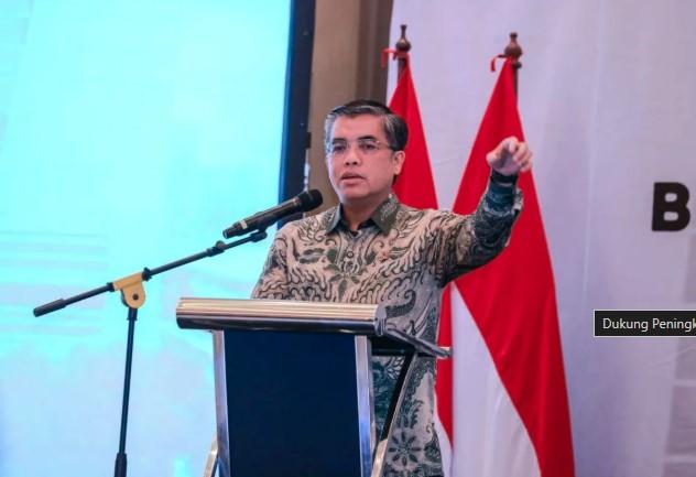 Menaker Yassierli Dorong Transformasi Hubungan Industrial demi Tingkatkan Daya Saing Nasional