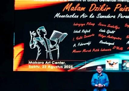 Fadli Zon Tegaskan Sastra sebagai Penopang Peradaban dalam “Malam Dzikir Puisi” UI