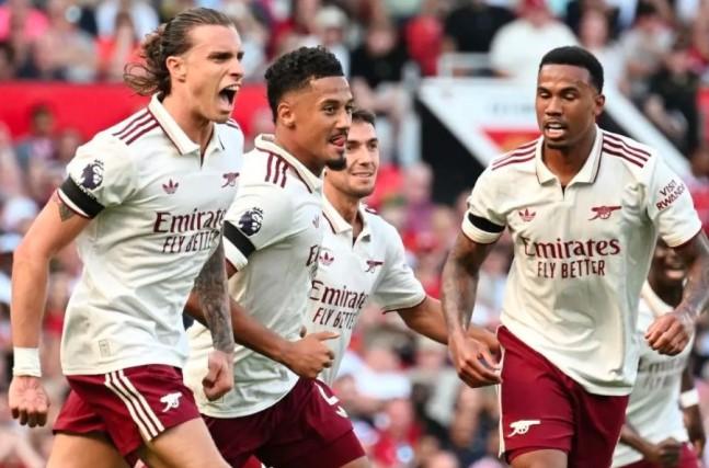 Arsenal Puncaki Klasemen, Chelsea dan Spurs Tampil Ganas di Pekan Kedua Liga Inggris 2025/26