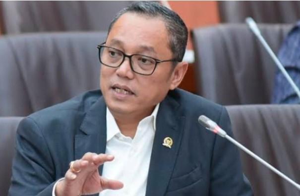 Deddy Sitorus Minta Daerah Tak Andalkan Kenaikan Pajak, Dorong Inovasi Hadapi Pemangkasan Dana Pusat