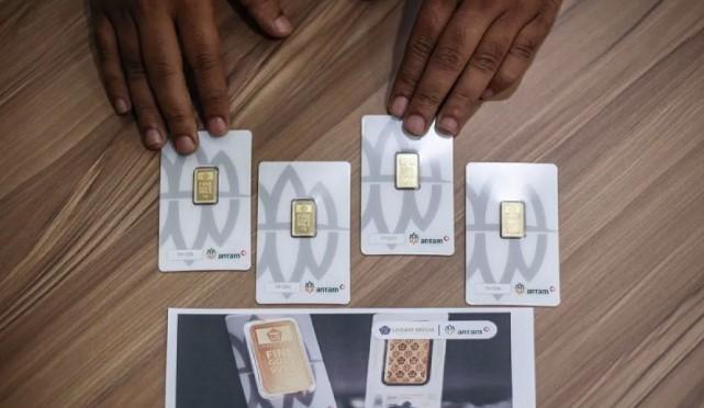 Harga Emas Pegadaian Hari Ini Stabil: Antam Tetap Rp2 Juta per Gram, UBS dan Galeri24 Tak Bergerak