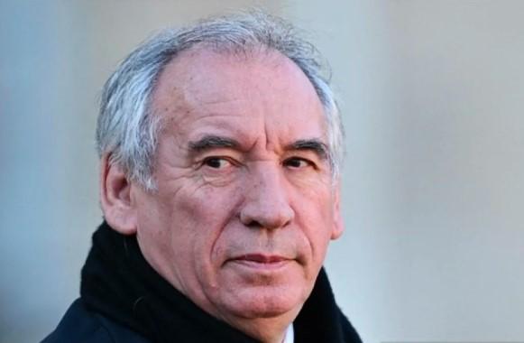 PM Prancis Francois Bayrou Ajukan Mosi Percaya di Tengah Tekanan Krisis Anggaran