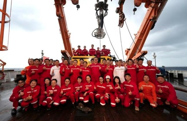 ROV Haiqin Buatan China Sukses Jelajahi Kedalaman Laut China Selatan hingga 4.140 Meter