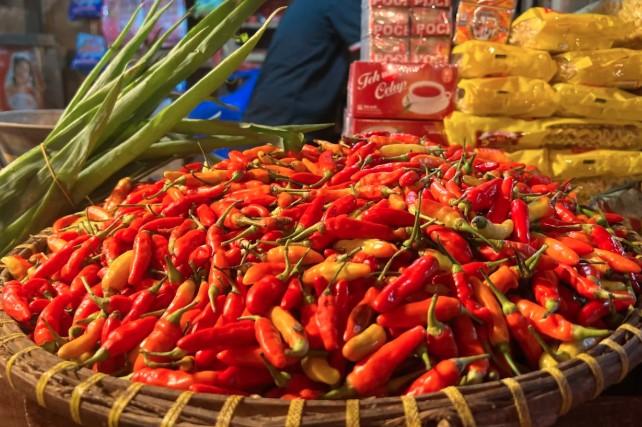 Harga Pangan Nasional 26 Agustus 2025: Cabai Rawit dan Gula Naik, Daging dan Beras Turun