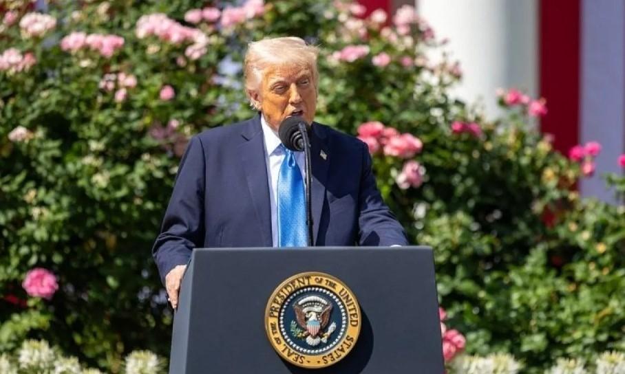Trump Umumkan Rencana Hidupkan Kembali Industri Kapal AS dengan Gandeng Korea Selatan