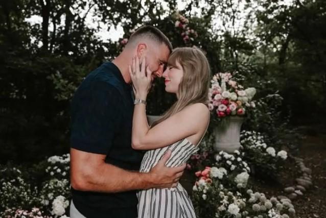 Taylor Swift dan Travis Kelce Umumkan Tunangan, Unggahan Pecahkan Rekor Repost Instagram