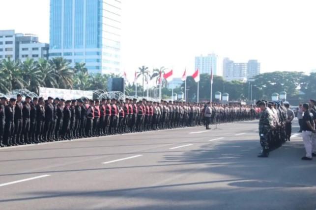 Kapolda Metro Jaya Tegaskan Larangan Tindakan Agresif saat Kawal Aksi Buruh di DPR