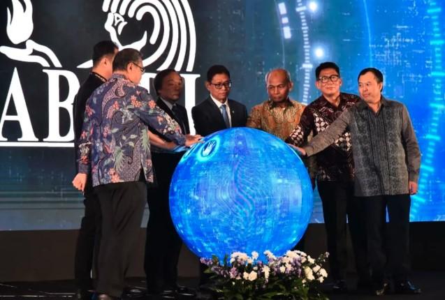 Proyek LNG Abadi Masuki Fase FEED, Diresmikan di Jakarta oleh Kementerian ESDM