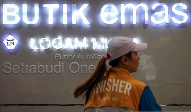 Harga Emas Antam Naik Jadi Rp1.980.000 per Gram, Buyback Sentuh Rp1.827.000