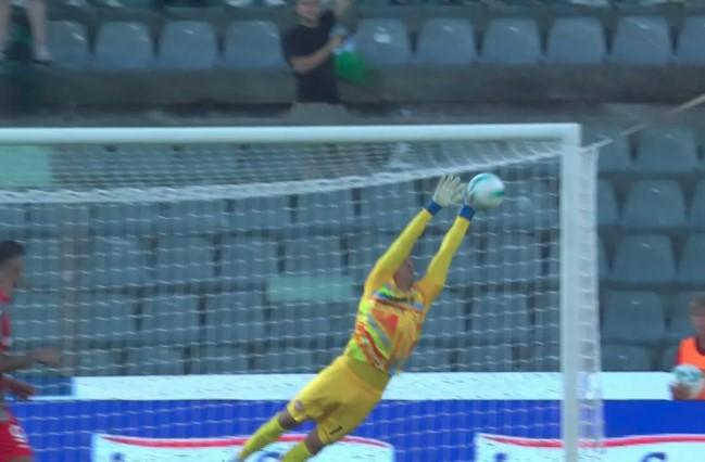 Duel Pemain Timnas Indonesia di Serie A, Emil Audero Menang Tipis atas Jay Idzes dalam Laga 5 Gol