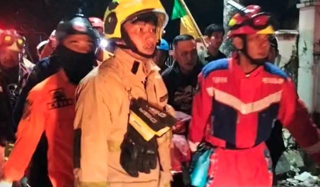 Tiga Tewas dan Lima Luka-Luka dalam Insiden Pembakaran Kantor DPRD Makassar, Diduga Dipicu Bom Molotov