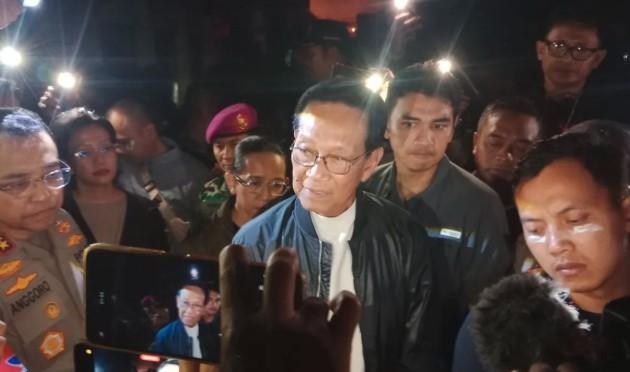 Sultan HB X Temui Massa Aksi di Mapolda DIY, Minta Demokratisasi Tanpa Kekerasan dan Bebaskan 8 Pendemo