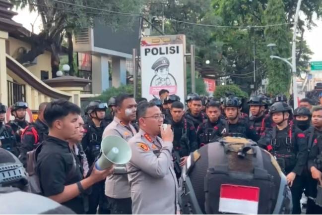 Mako Polres Metro Jakarta Utara Diserang Massa Tak Dikenal, Situasi Kembali Kondusif pada Minggu Pagi