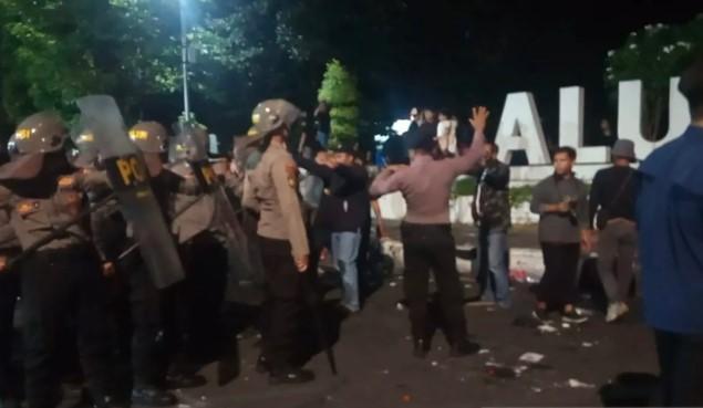 Polres Lumajang Amankan 4 Provokator dalam Aksi Damai, Koordinator Tegaskan Bukan dari Massa Aliansi