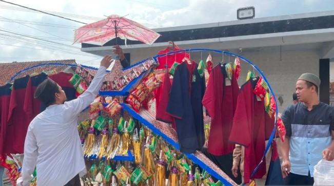 Warga Kampung Umbul Kapuk Meriahkan Maulid Nabi Lewat Tradisi Panjang Mulud, Tunjukkan Kekompakan dan Kesetiaan