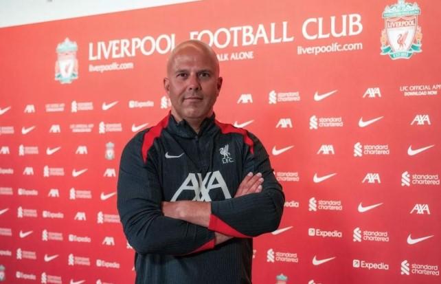 Jelang Laga Panas di Anfield, Arne Slot dan Arteta Saling Waspadai Kekuatan Baru Tim Lawan