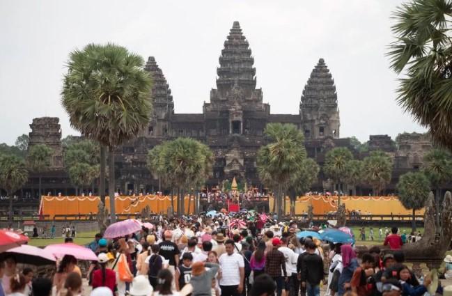 Angkor Wat Dinobatkan sebagai Destinasi Wisata Terbaik di Asia oleh TripAdvisor
