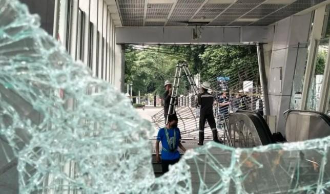 MRT Jakarta Kembali Beroperasi Normal Pascademo, Tarif Digratiskan Selama Sepekan